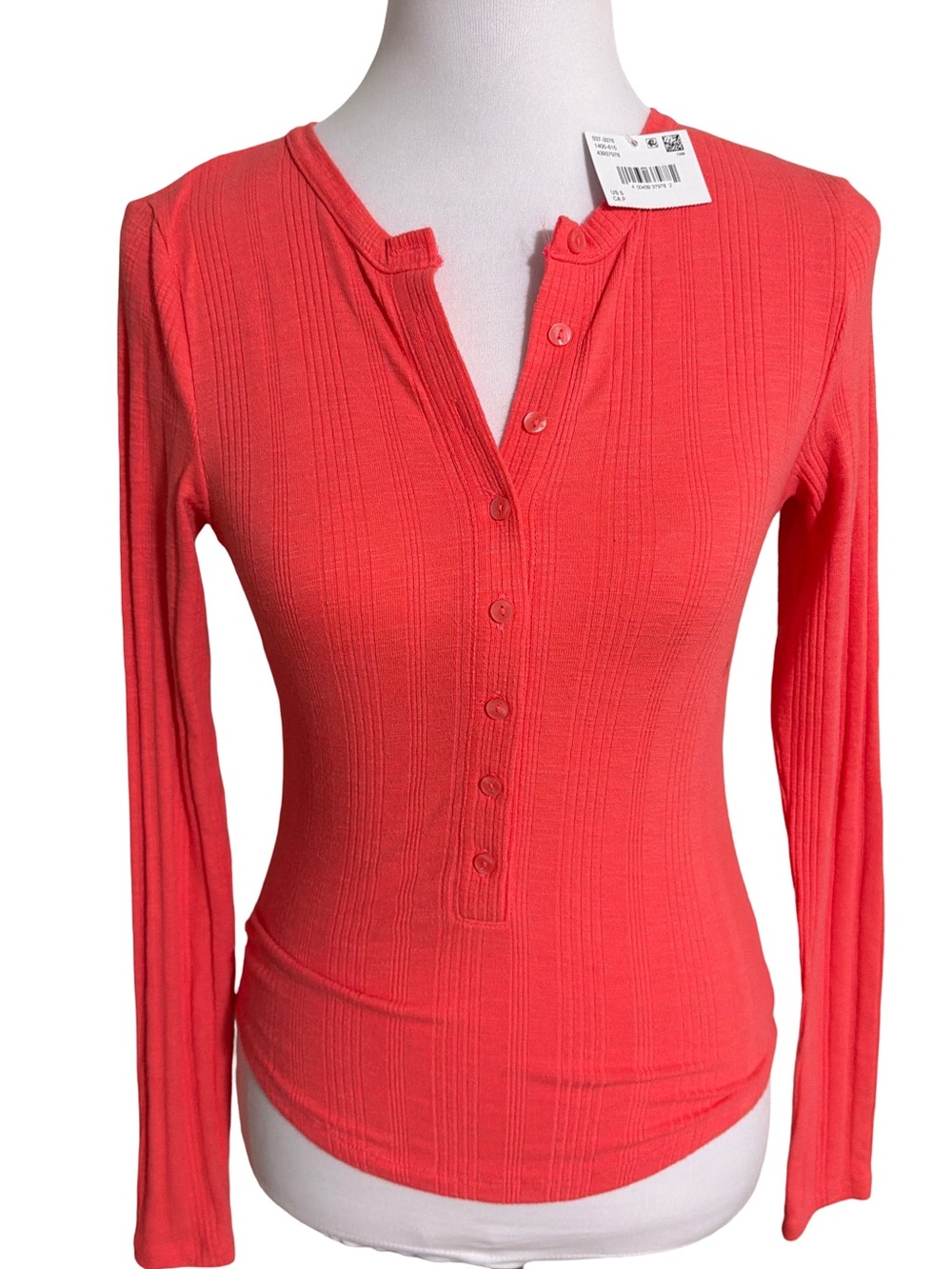 American Eagle Outfitters Coral Ribbed Long-Sleeve Henley